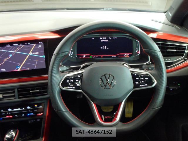 VolksWagen POLO 2024-01 8004044-4