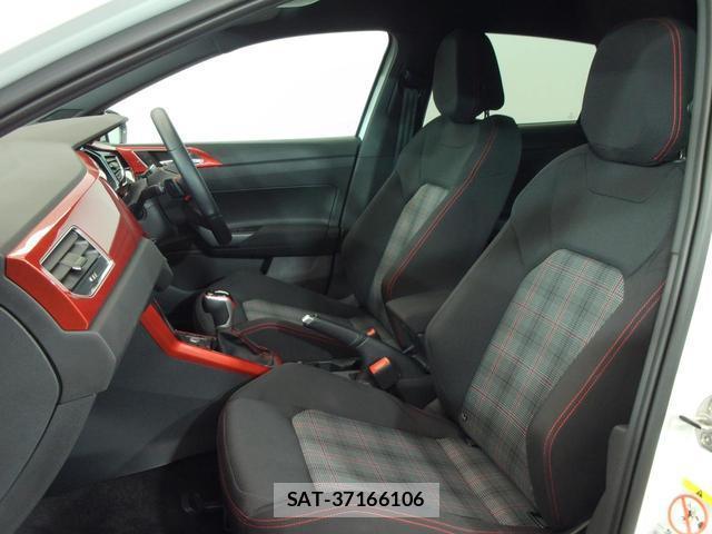 VolksWagen POLO 2024-12 8004045-17