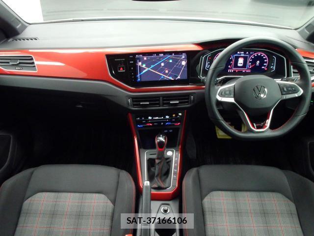 VolksWagen POLO 2024-12 8004045-3