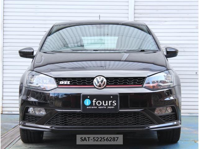 VolksWagen POLO 2015-11 8004443-12