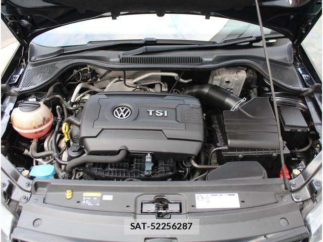 VolksWagen POLO 2015-11 8004443-17