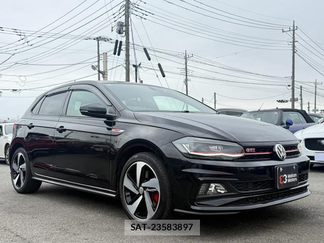 VolksWagen POLO 2019-11 8008433-13