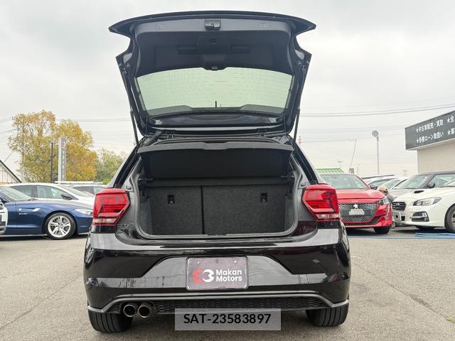 VolksWagen POLO 2019-11 8008433-14