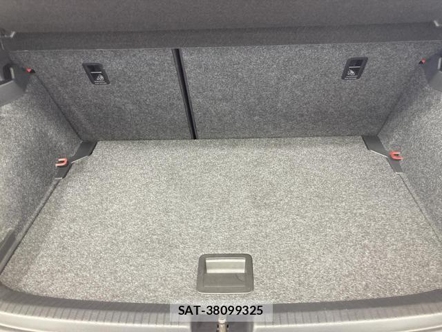 VolksWagen POLO 2020-10 8009451-12