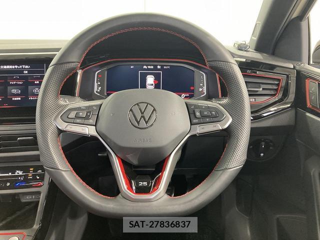 VolksWagen POLO 2024-06 8009455-3