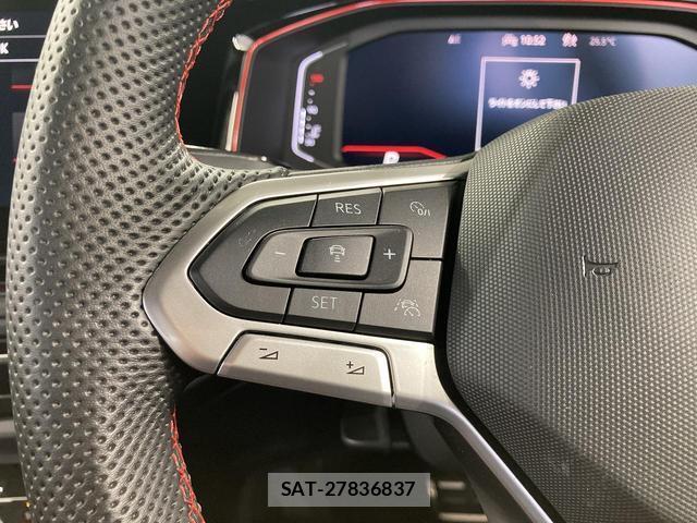 VolksWagen POLO 2024-06 8009455-6