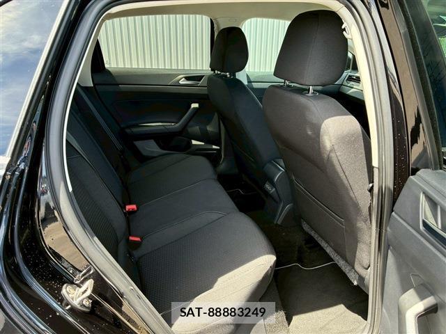 VolksWagen POLO 2019-11 8003524-15