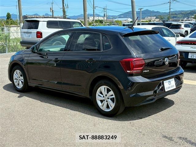 VolksWagen POLO 2019-11 8003524-7