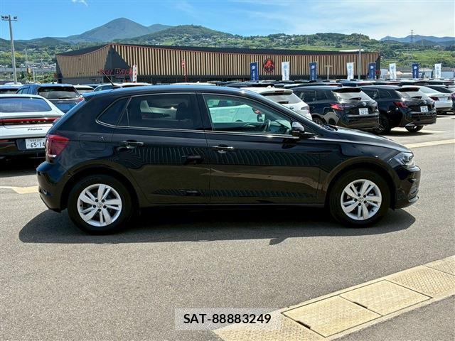 VolksWagen POLO 2019-11 8003524-9