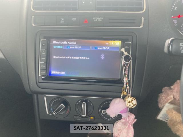 VolksWagen POLO 2016-05 8005227-17