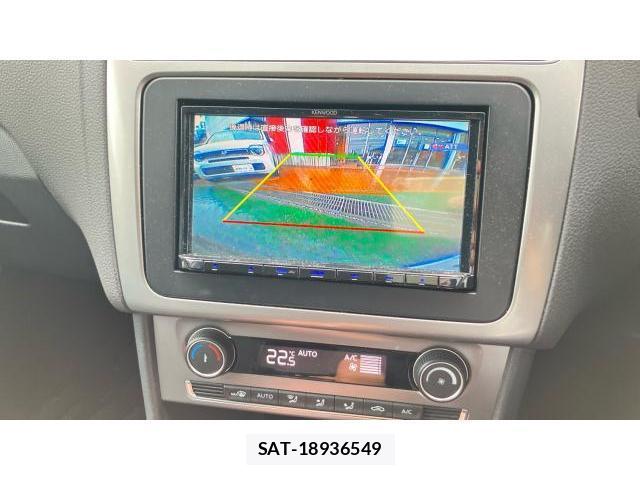 VolksWagen POLO 2015-08 8009808-7