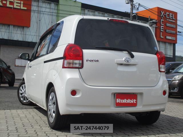 Toyota PORTE 2016-01 8003141-1