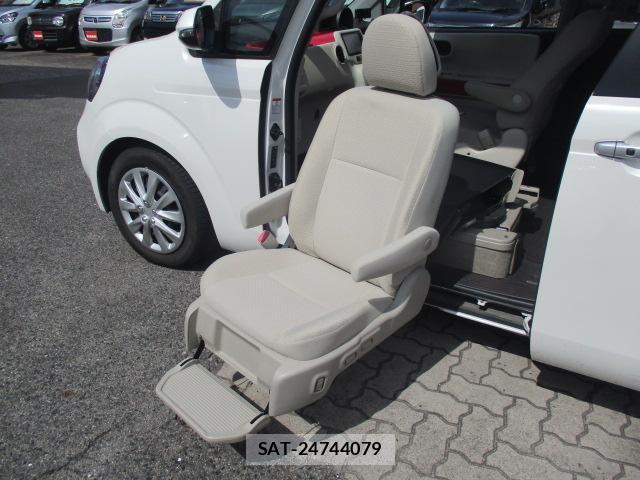 Toyota PORTE 2016-01 8003141-5
