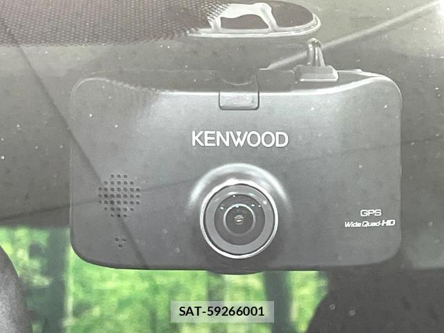 Mazda PREMACY 2013-09 8005048-5