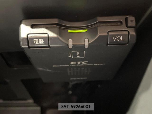 Mazda PREMACY 2013-09 8005048-6