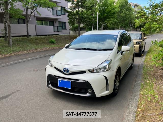 Toyota PRIUS ALPHA 2016-12 8005300-1