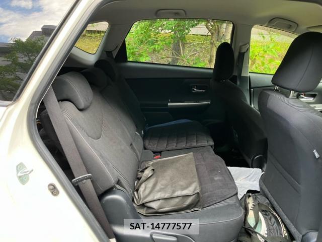 Toyota PRIUS ALPHA 2016-12 8005300-14
