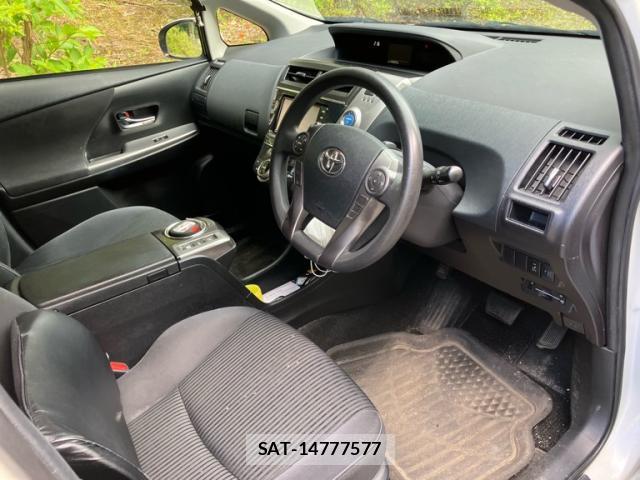 Toyota PRIUS ALPHA 2016-12 8005300-15