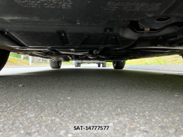 Toyota PRIUS ALPHA 2016-12 8005300-2