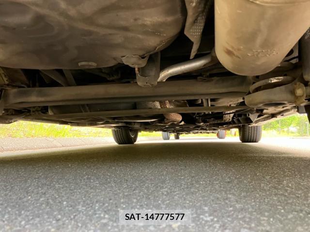 Toyota PRIUS ALPHA 2016-12 8005300-5