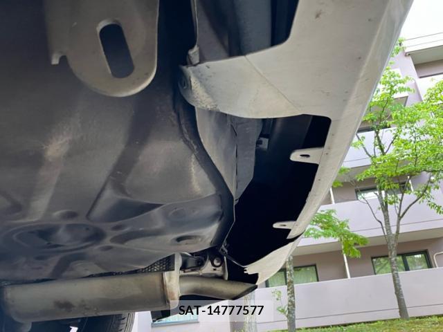 Toyota PRIUS ALPHA 2016-12 8005300-6