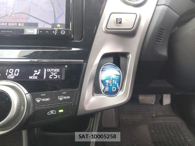 Toyota PRIUS ALPHA 2017-07 8005605-11