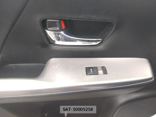 Toyota PRIUS ALPHA 2017-07 8005605-12