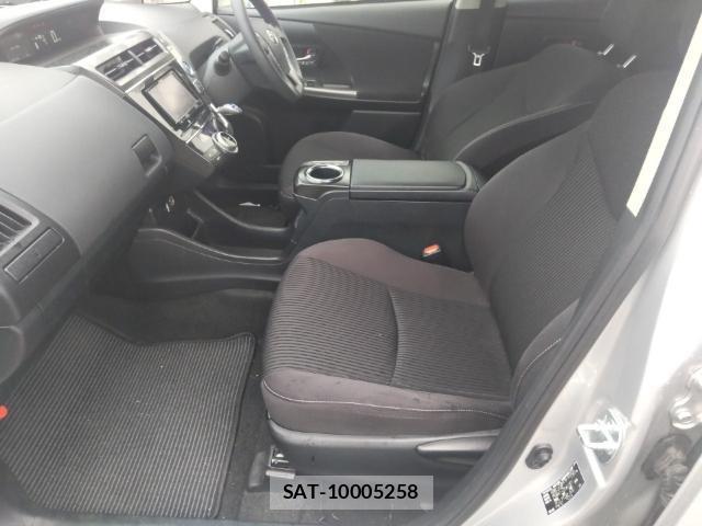Toyota PRIUS ALPHA 2017-07 8005605-15