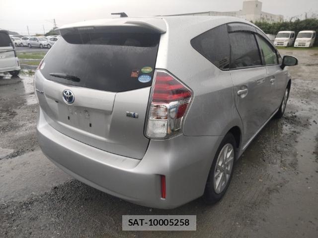 Toyota PRIUS ALPHA 2017-07 8005605-4