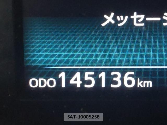 Toyota PRIUS ALPHA 2017-07 8005605-9