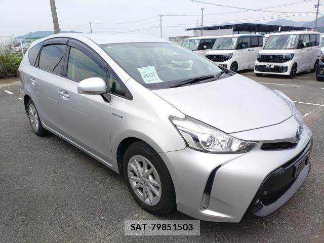 Toyota PRIUS ALPHA 2017-07 8005678-3