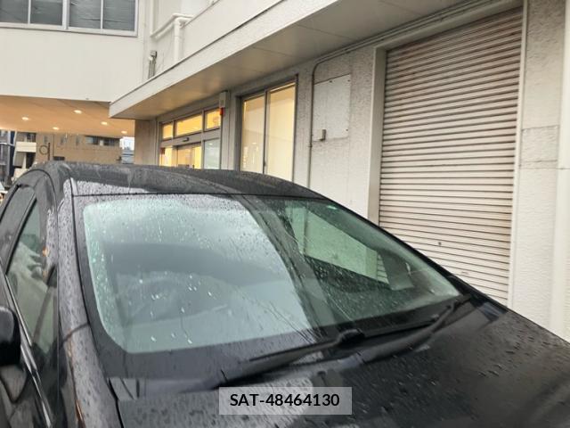 Toyota PRIUS ALPHA 2011-09 8005725-13