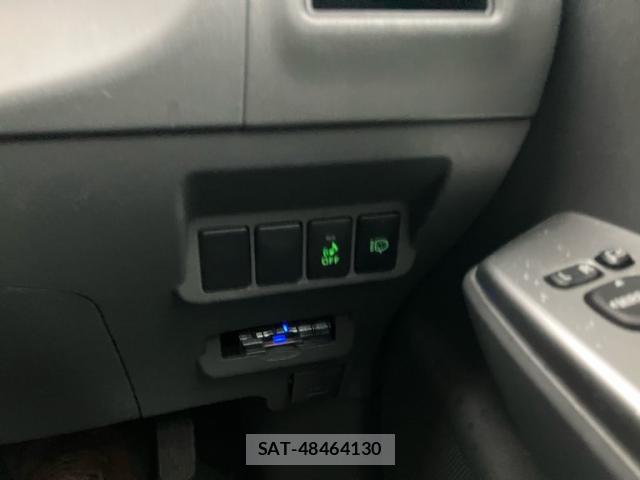 Toyota PRIUS ALPHA 2011-09 8005725-18