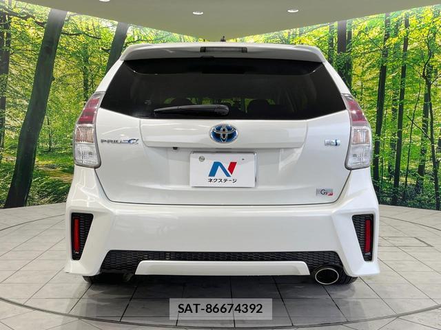 Toyota PRIUS ALPHA 2015-06 8005851-15
