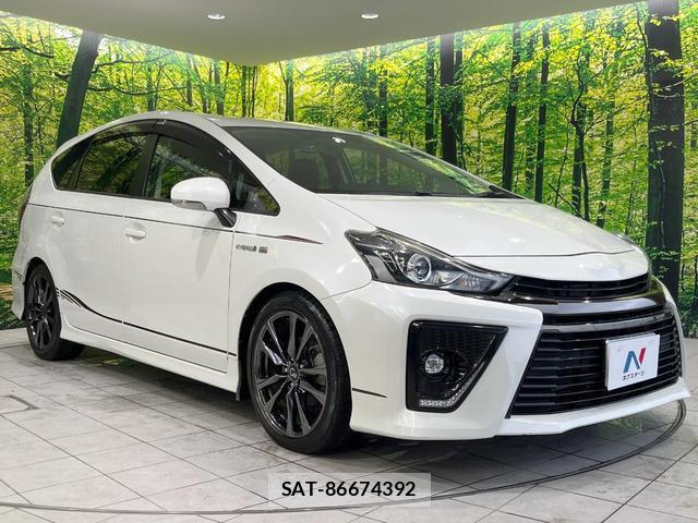 Toyota PRIUS ALPHA 2015-06 8005851-16