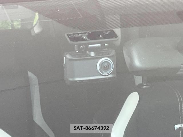 Toyota PRIUS ALPHA 2015-06 8005851-4
