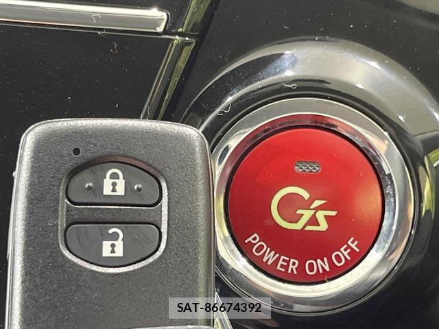 Toyota PRIUS ALPHA 2015-06 8005851-6