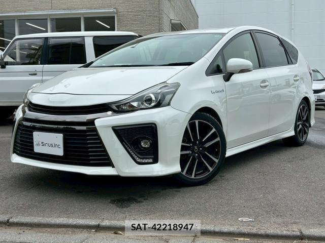 Toyota PRIUS ALPHA 2016-12 8006504-0