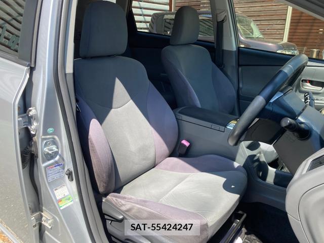 Toyota PRIUS ALPHA 2012-10 8007055-16