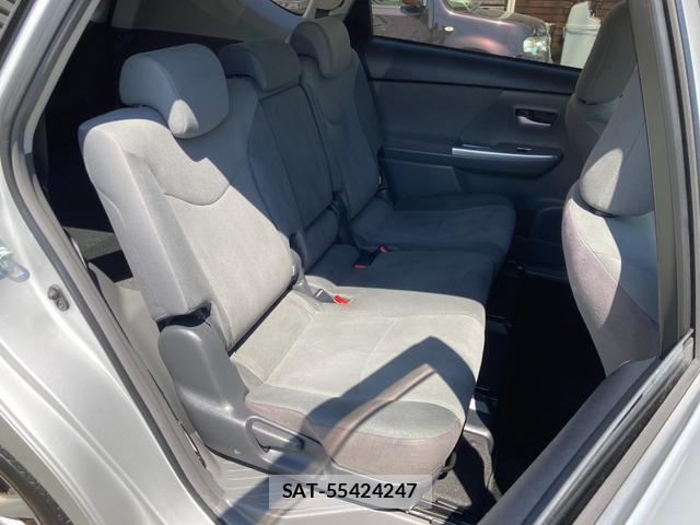 Toyota PRIUS ALPHA 2012-10 8007055-17