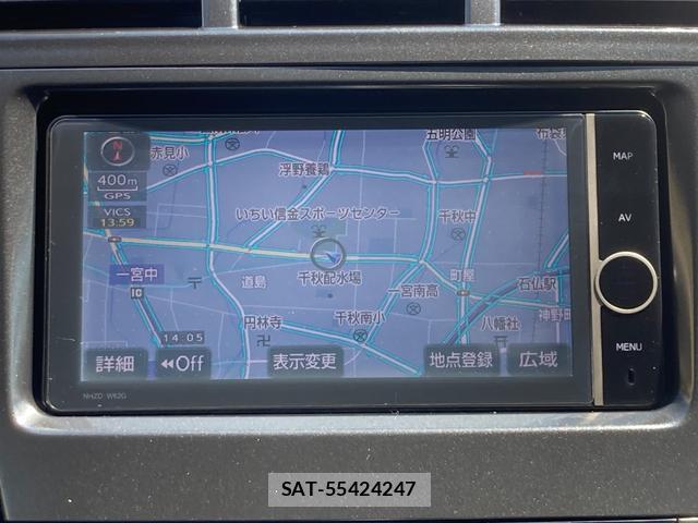 Toyota PRIUS ALPHA 2012-10 8007055-3