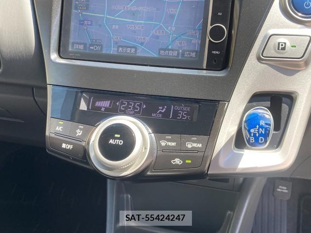 Toyota PRIUS ALPHA 2012-10 8007055-7