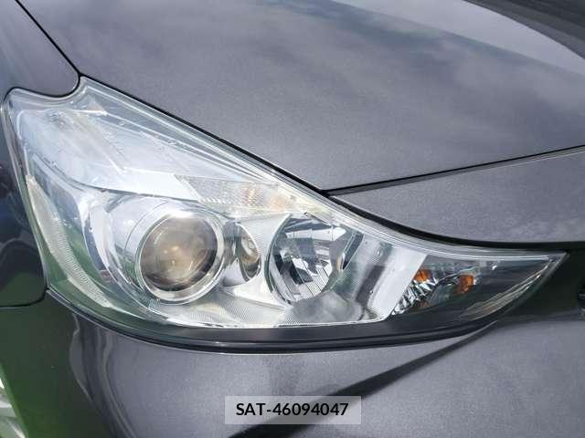 Toyota PRIUS ALPHA 2015-12 8007359-10