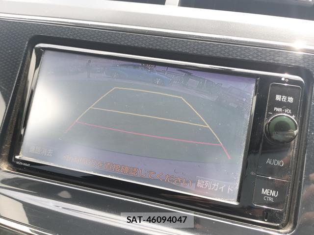 Toyota PRIUS ALPHA 2015-12 8007359-6
