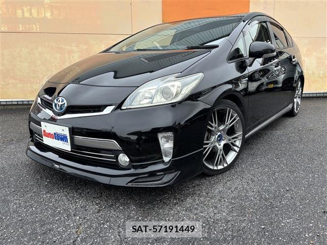 Toyota PRIUS PHV 2013-11 8003190-0