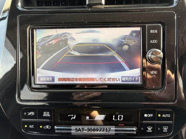 Toyota PRIUS PHV 2017-05 8003390-15