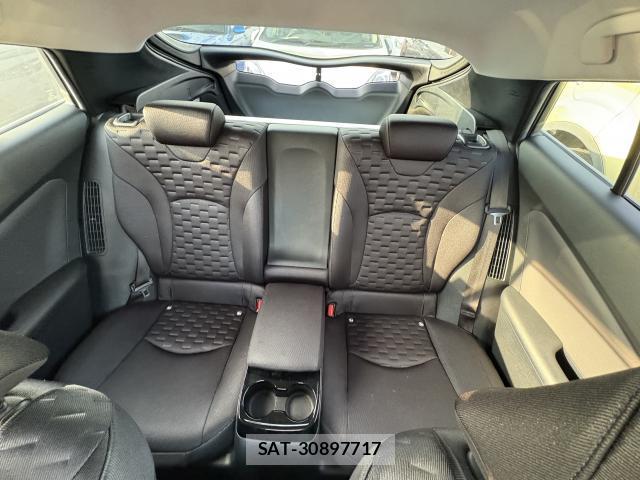 Toyota PRIUS PHV 2017-05 8003390-9