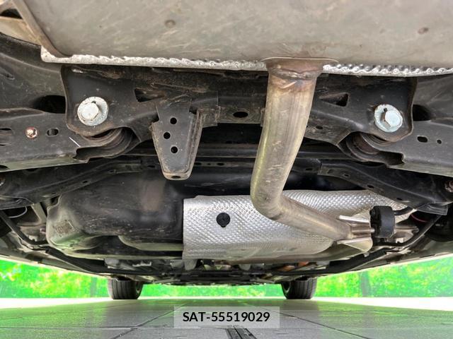 Toyota PRIUS PHV 2019-10 8004804-18
