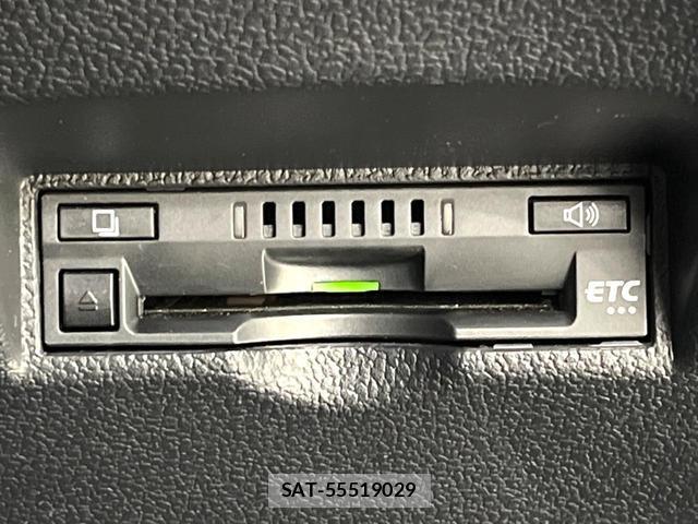 Toyota PRIUS PHV 2019-10 8004804-6
