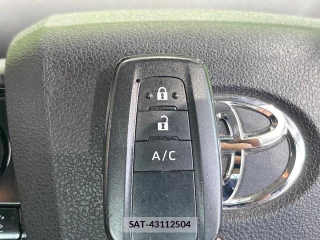 Toyota PRIUS PHV 2020-09 8005138-6